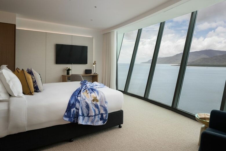 Hotel Riley, A Crystalbrook Collection Resort