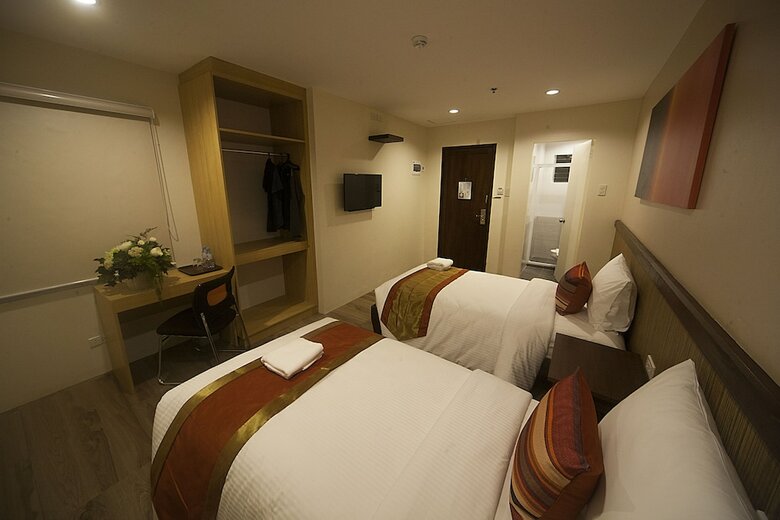 Ns Royal Hotel
