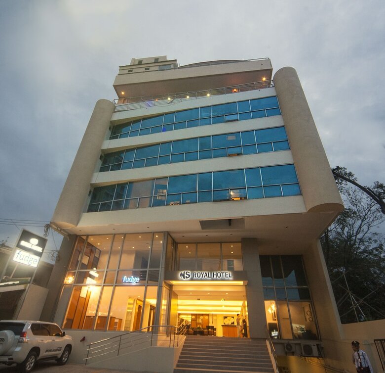 Ns Royal Hotel