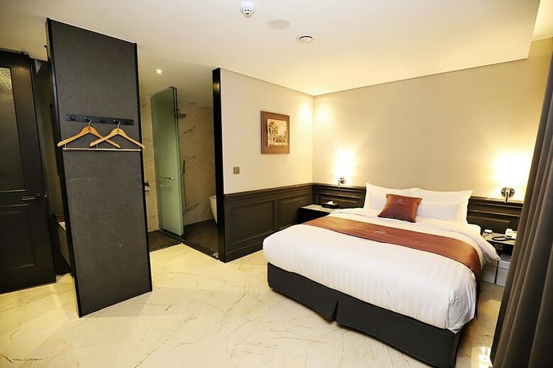 Uijeongbu Cloud Hotel