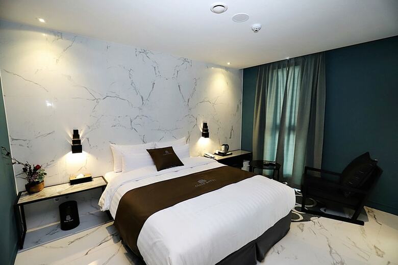 Uijeongbu Cloud Hotel