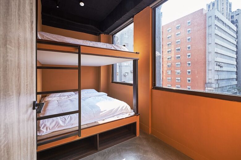 Hostal Hostel 103