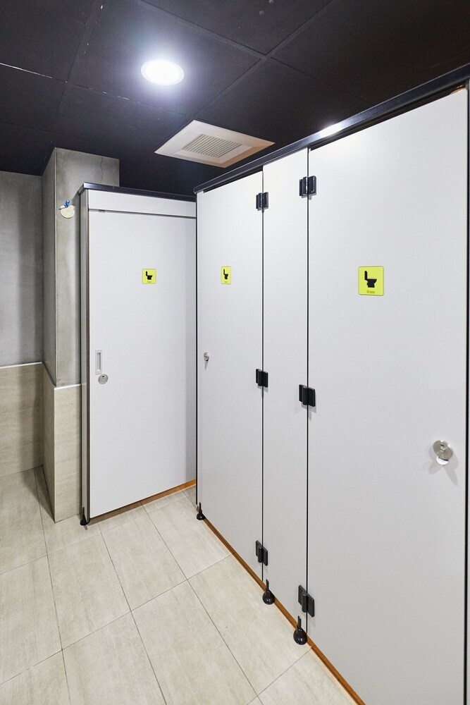 Hostal Hostel 103