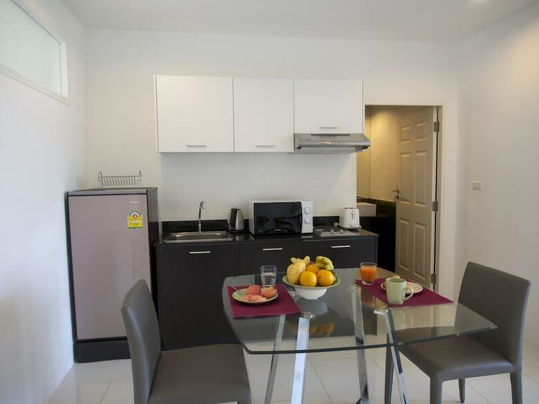 Hotel Living Residence Phuket
