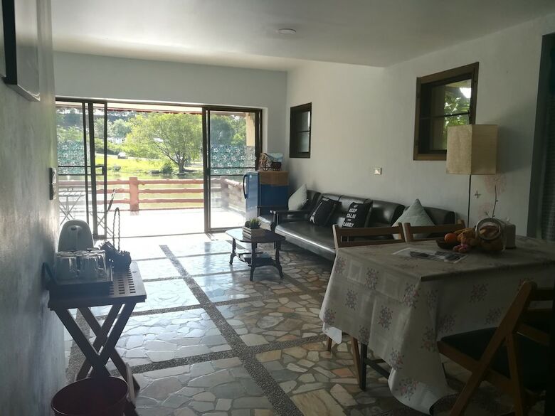 Green Hills Home