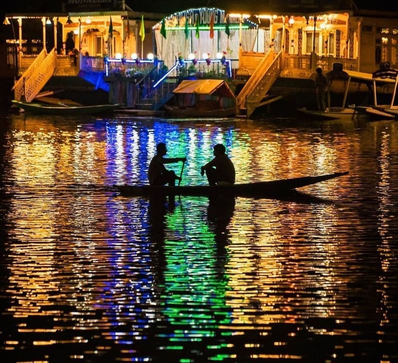 Gemini Group Of Houseboats