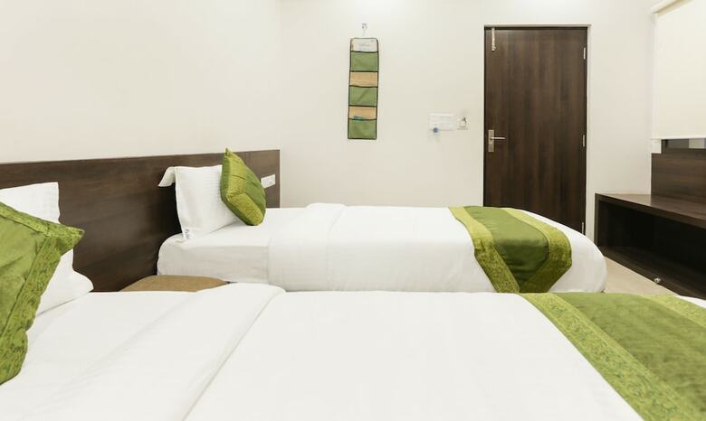 Hotel Treebo Trend Bliss Raja Park