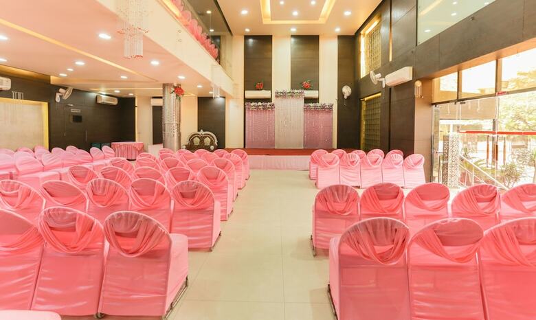Hotel Treebo Trend Bliss Raja Park