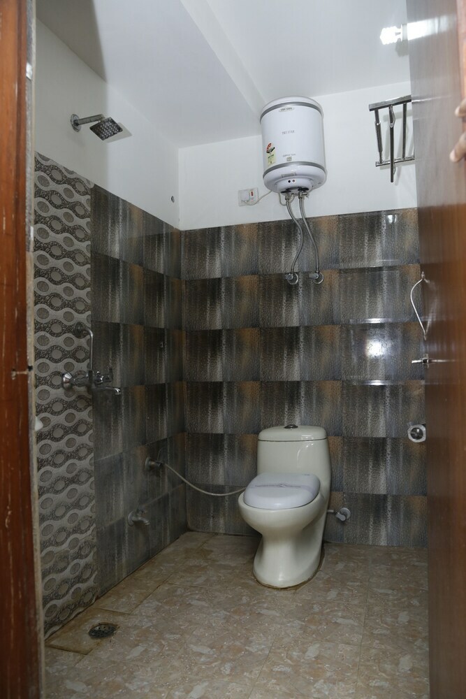 Hotel Comfort Rooms