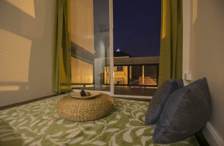 Hostal Chedi View Hostel & Rooftop Bar