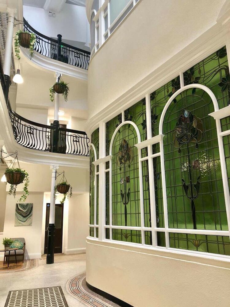 T�rlon Apartments - By Fm Living