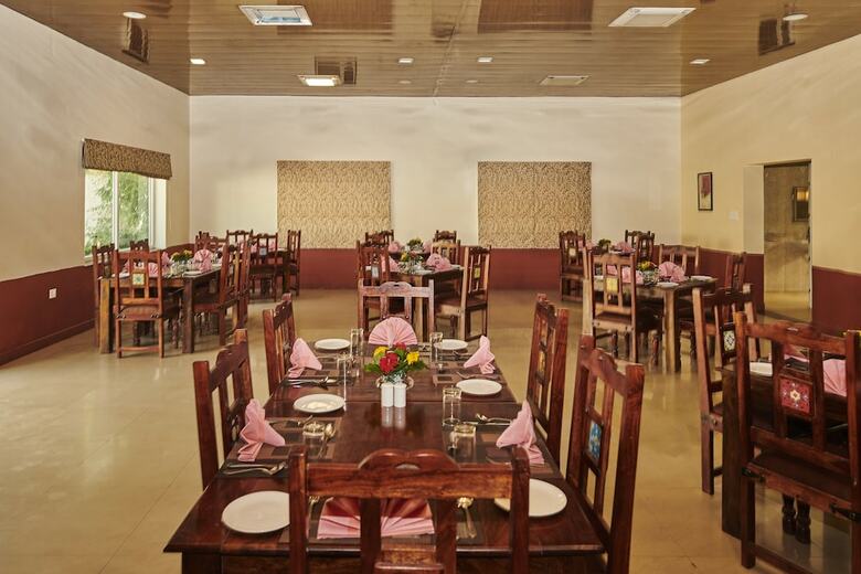 Hotel Sterling Atharva Jaipur