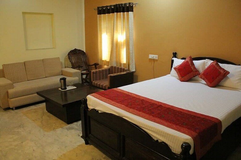 Hotel Sterling Atharva Jaipur