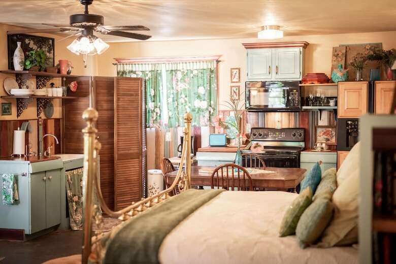 Bed & Breakfast The Rusted Poppy Inn
