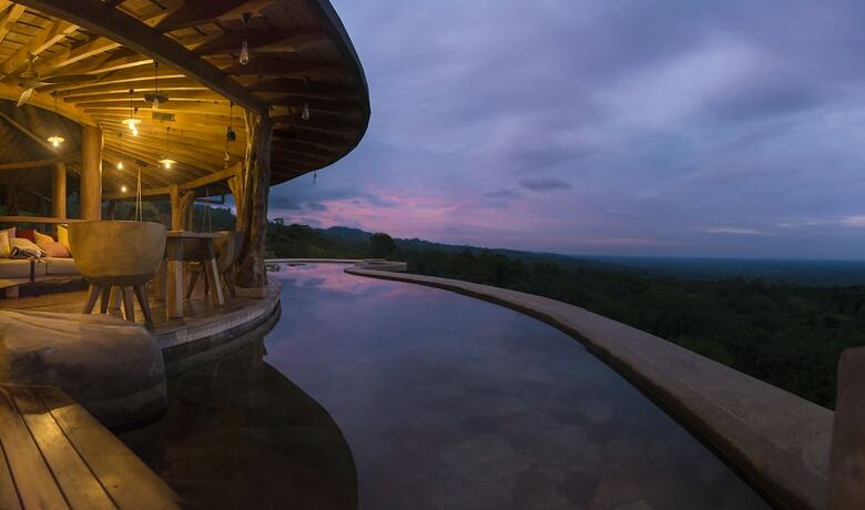 Hotel Origins Lodge