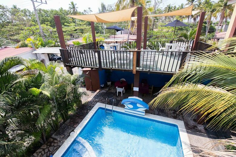 Hotel Papaya's Lodge