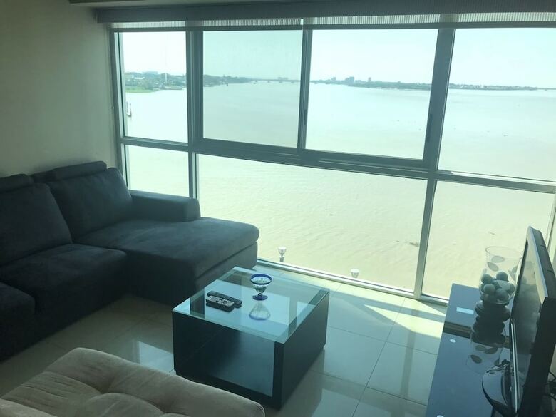 Apartamentos River View Suites Puerto Santa Ana Gye