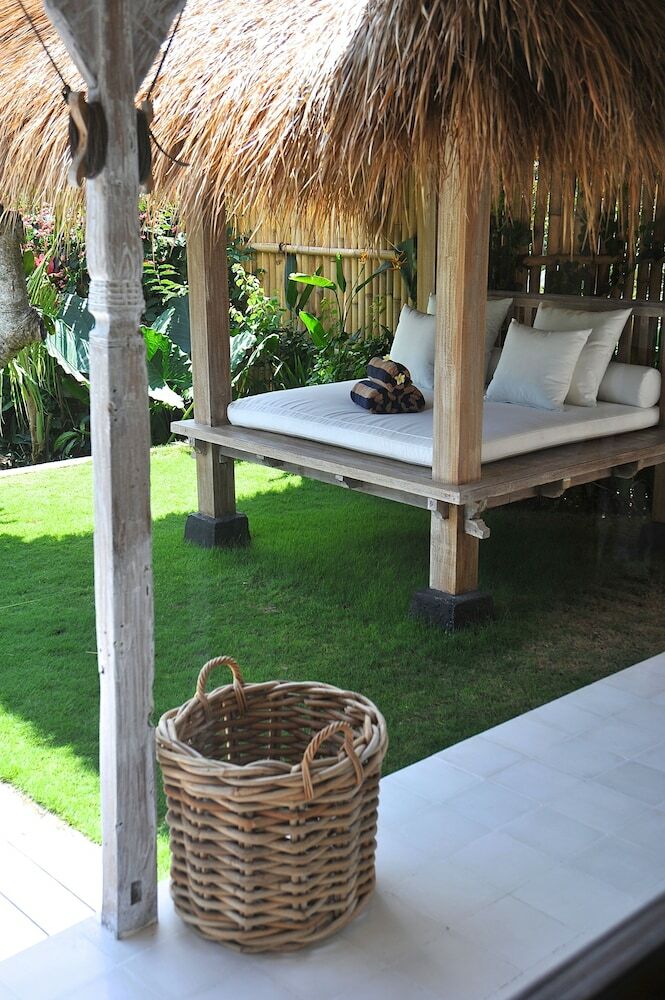 Villa Santai Beach House