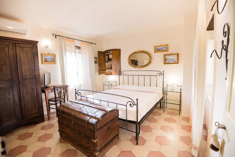 Hotel Nena' Al Borgo Castello