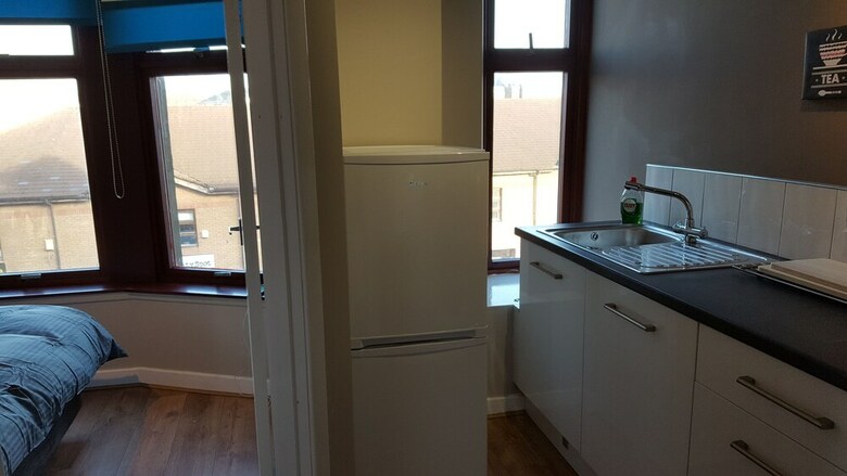 Dragon - Dumbarton Apartment 2 Bedroom Home