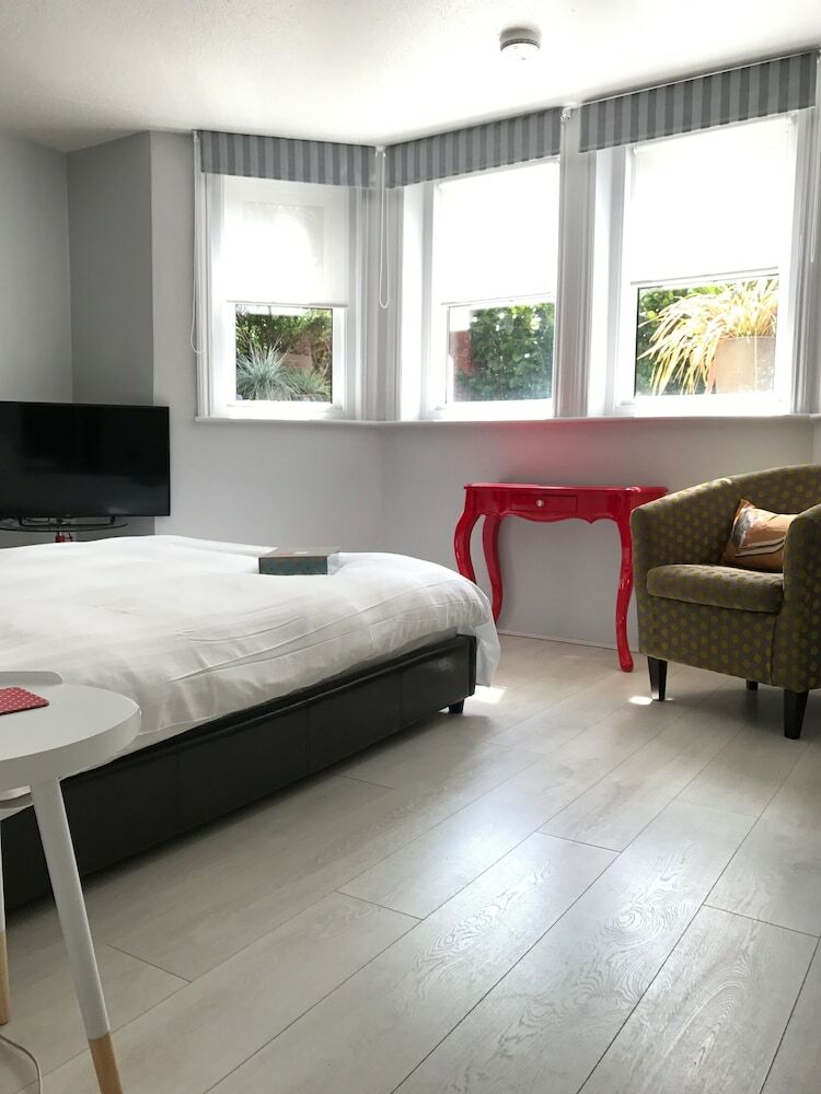 Hotel Regency Rooms