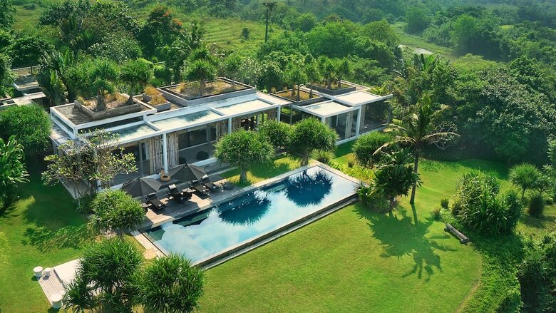 Villa Tantangan