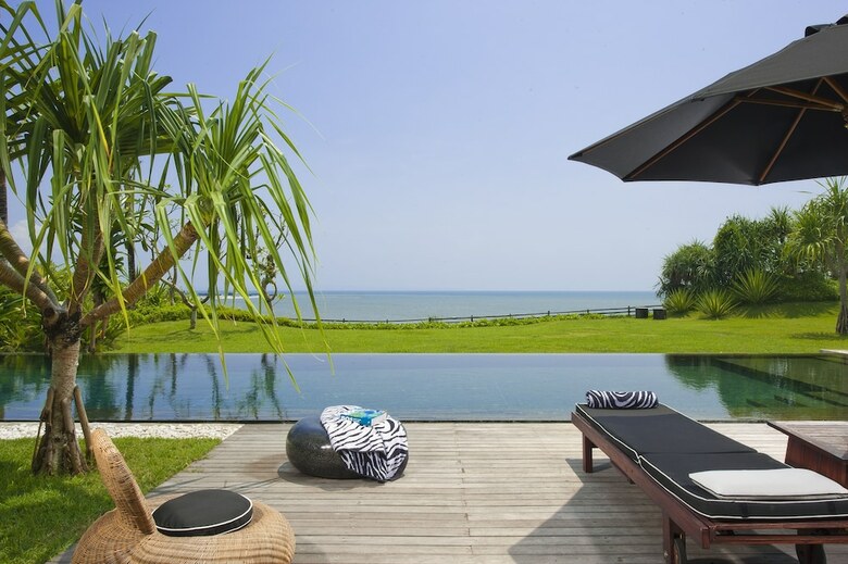 Villa Tantangan