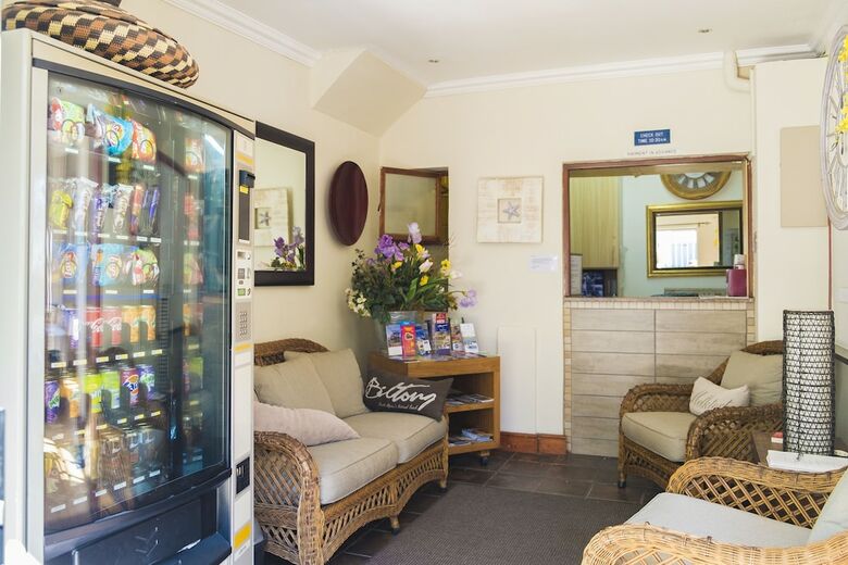 Bed & Breakfast Induna Lodge