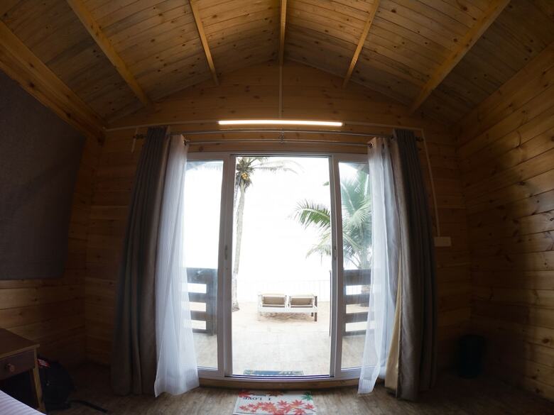 Vista Praia Beachfront Cottages