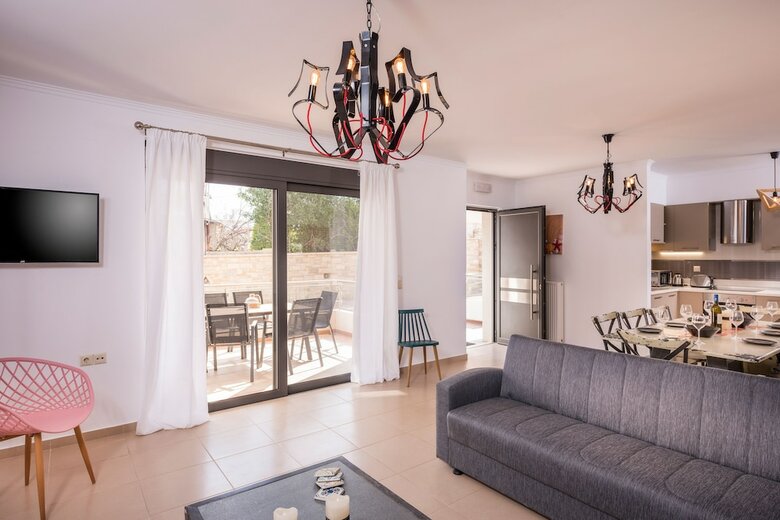 Aequor Luxury Apartments