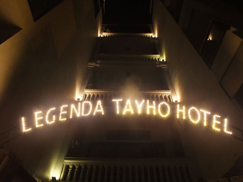 Hotel Legenda Tay Ho