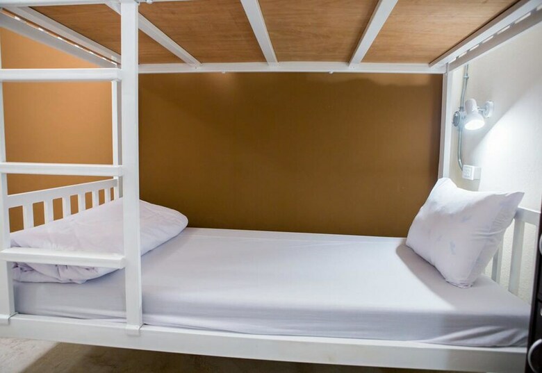 Hostal Baan 89 Hostel
