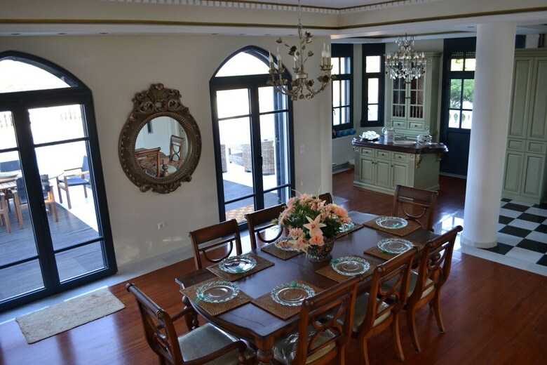 Mikamas Villa
