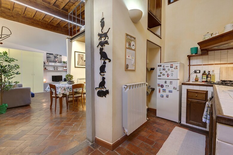 Pitti Apartment