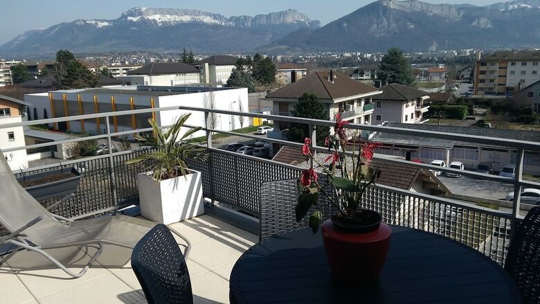 Apartamentos Home On The Roof With Calm And Tranquility