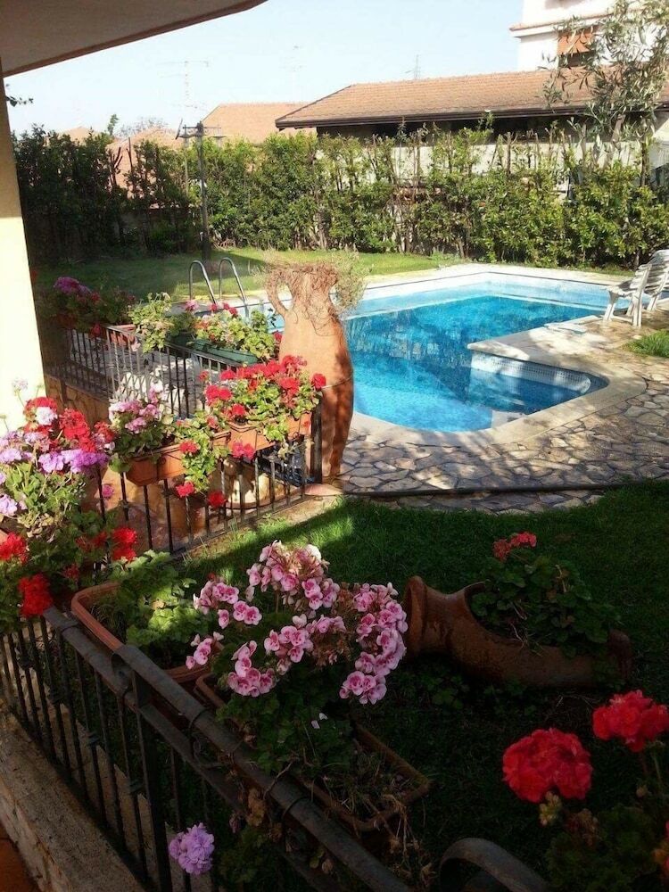Villa Rosyiano