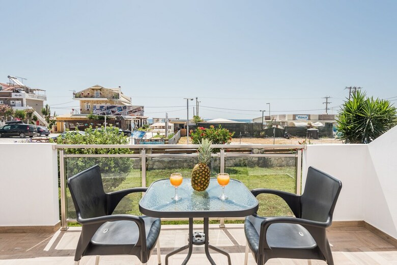 Apartamentos Stathis Studios