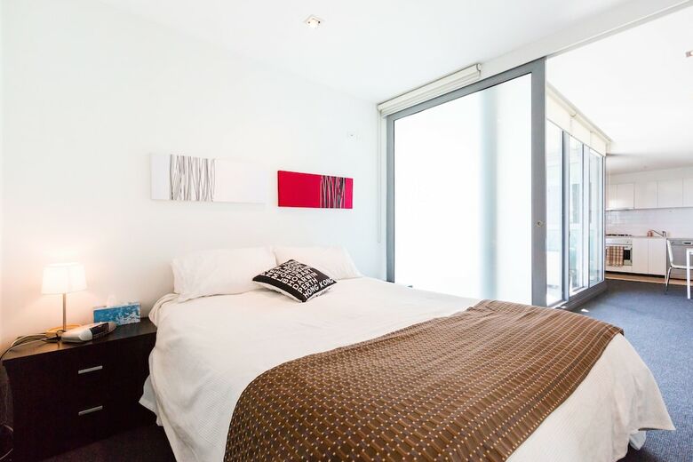 Allinda, 1bdr Melbourne Apartment