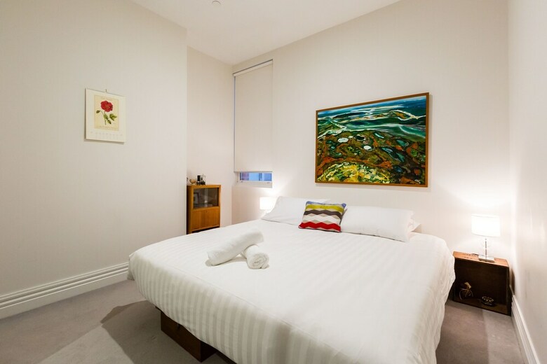 Alia, 1bdr Fitzroy Apartment
