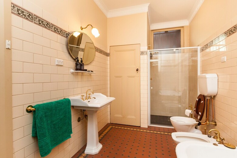 Madeline, 1bdr Fitzroy Apartment