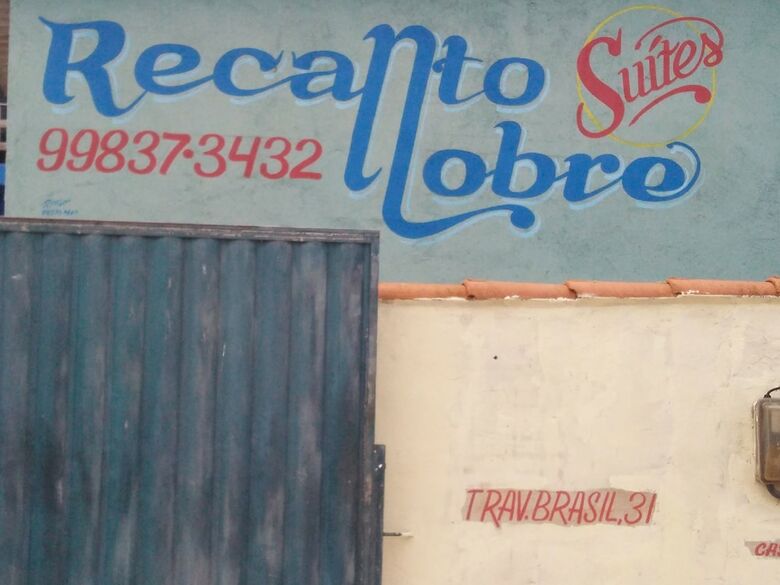 Hostal Recanto Nobre Suites