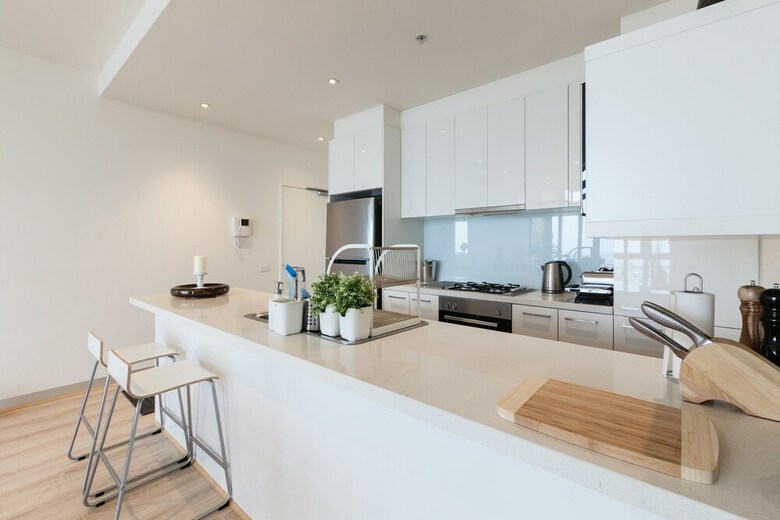 Lena, 2bdr Southbank Apartment