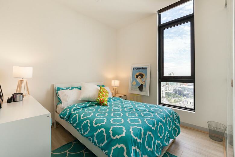 Lena, 2bdr Southbank Apartment