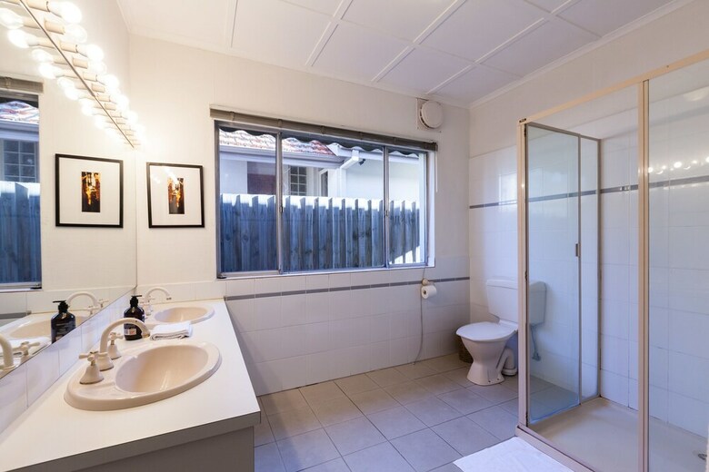 Kelly, 3bdr Northcote House