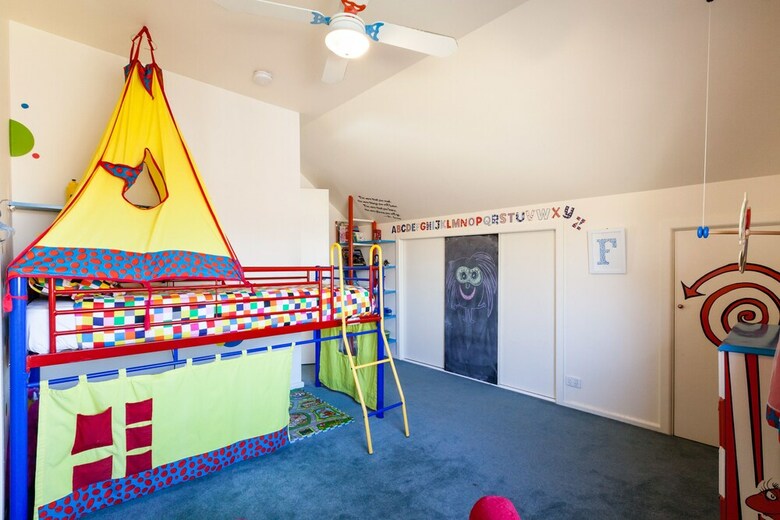 Kelly, 3bdr Northcote House