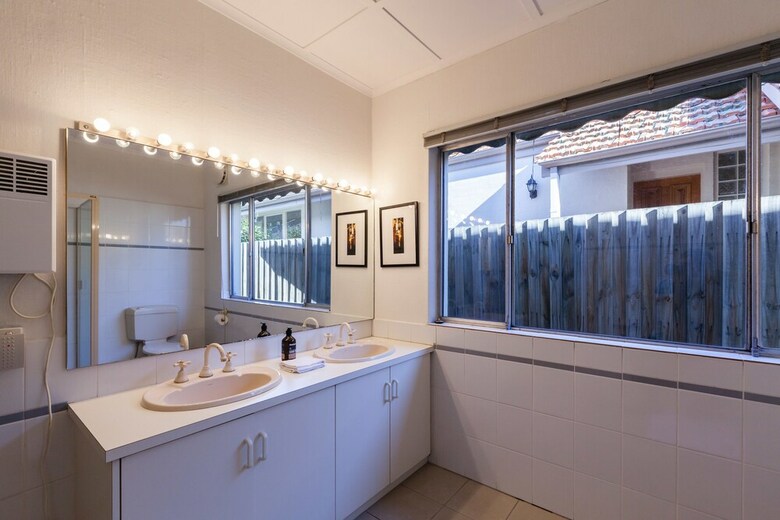 Kelly, 3bdr Northcote House