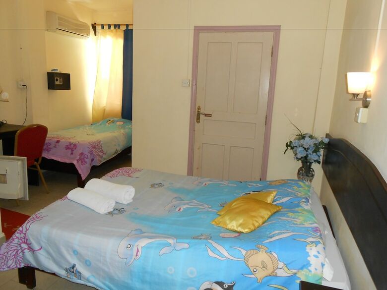 Sun 7 Guest House-hotel