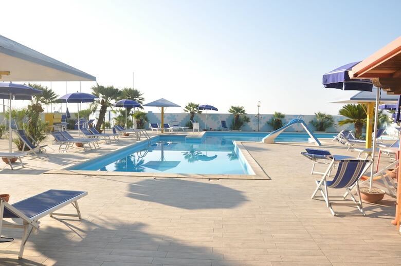 Villaggio Residence Costa Blu