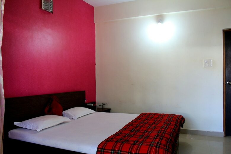 Spacious Fully AC Apartment - Cm040