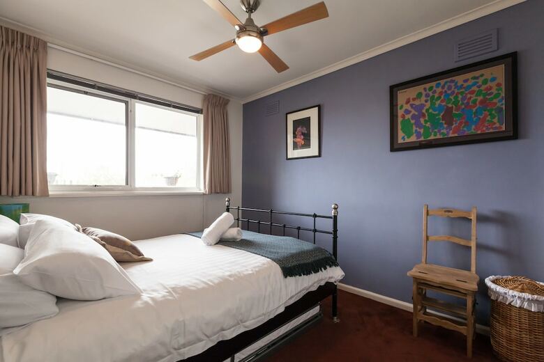 Eleanor, 1bdr Fitzroy North Apartment